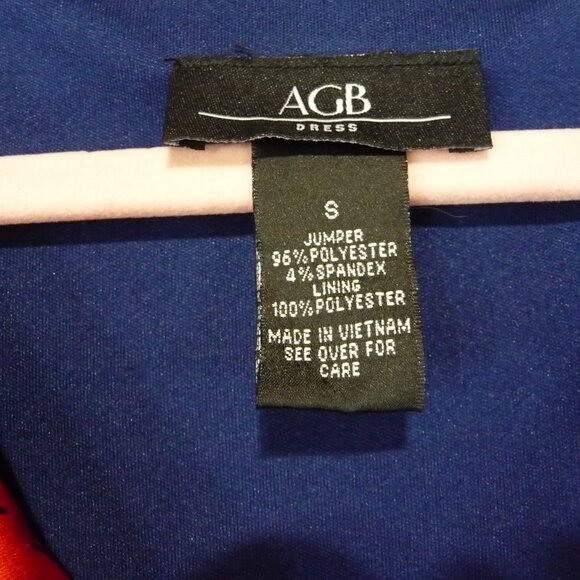 AGB RED JUMPSUIT SIZE SMALL - Picture 3 of 8